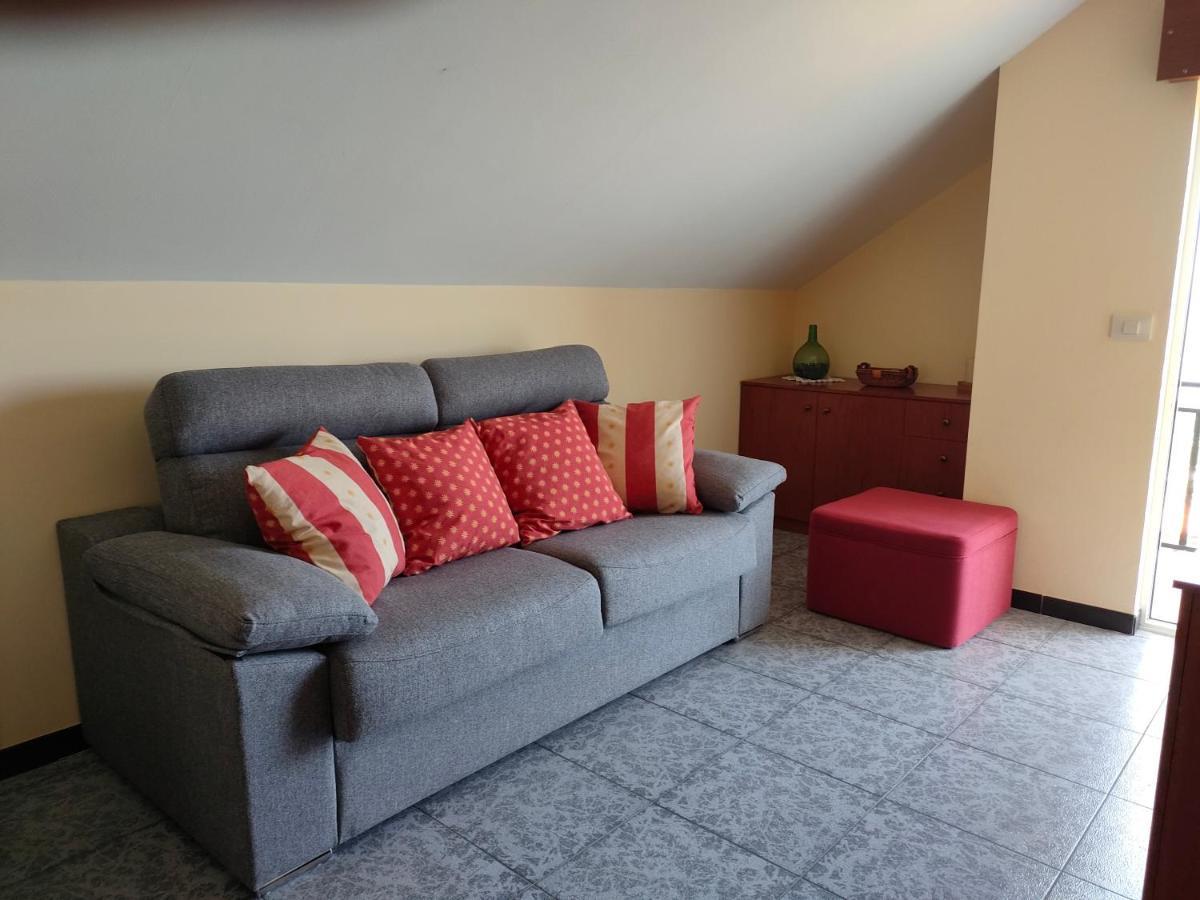 Apartamento Loft A Estivada Rosal Exterior photo